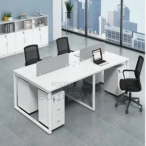 4 Seater Workstation