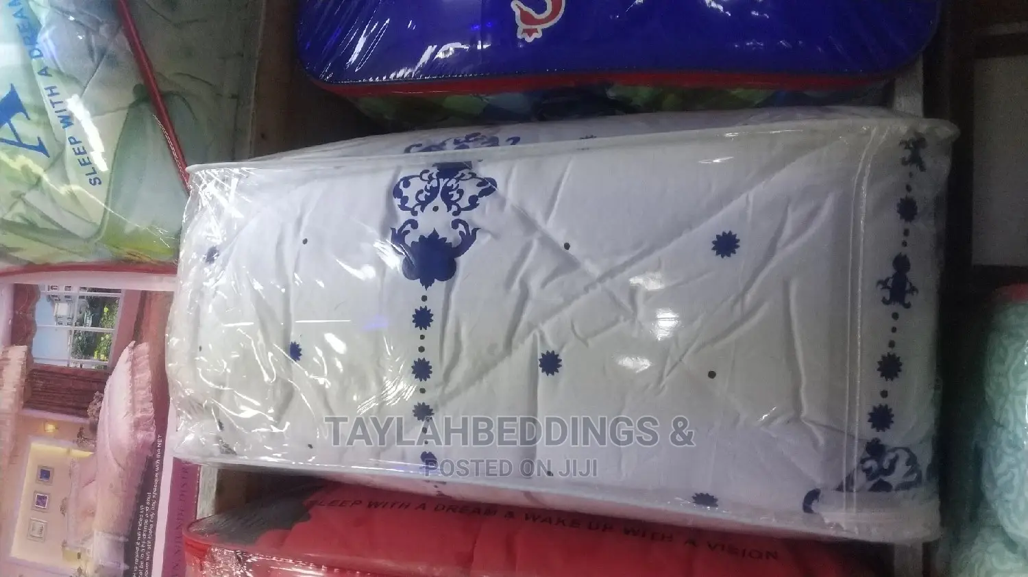 4pcs Bed Cover, Bedsheet 2pillows