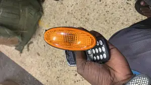 Nissan Hardbody Fender Turn Signal Light