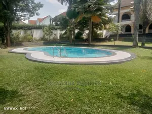 5bdrm Duplex in Fs Properties Ltd, Central Division for rent