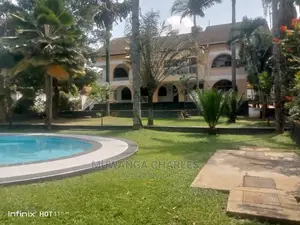 5bdrm Duplex in Fs Properties Ltd, Central Division for rent