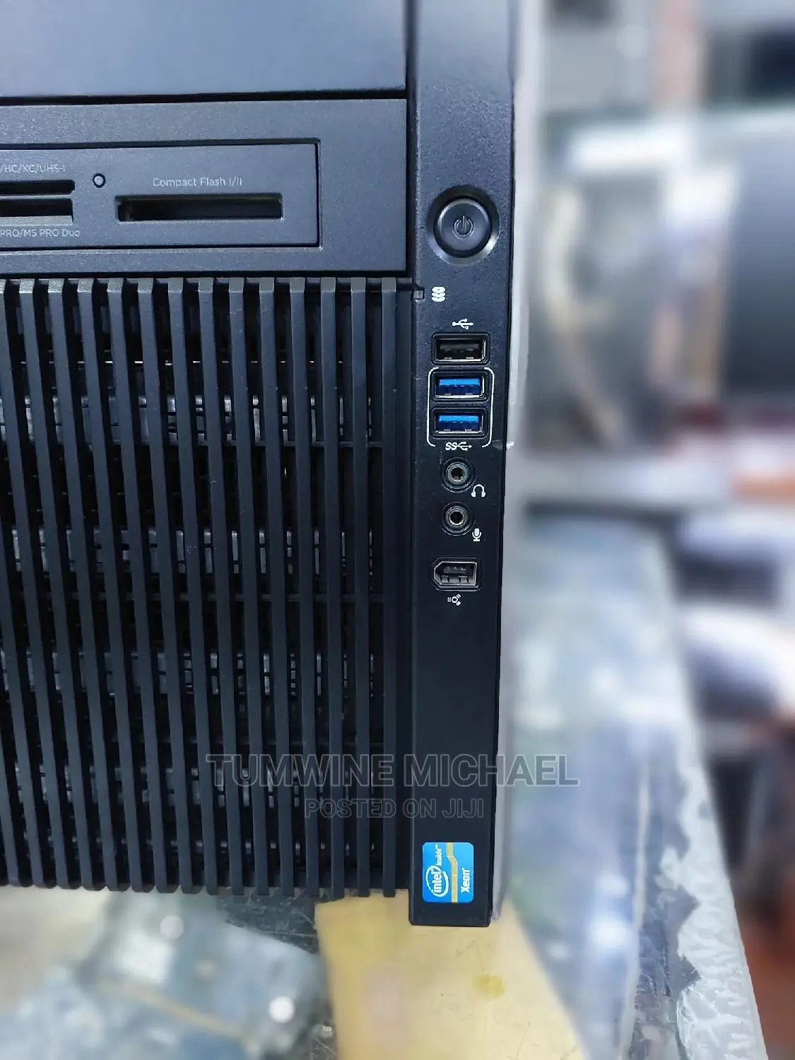 Desktop Computer HP Z820 64GB Intel Xeon HDD 4T
