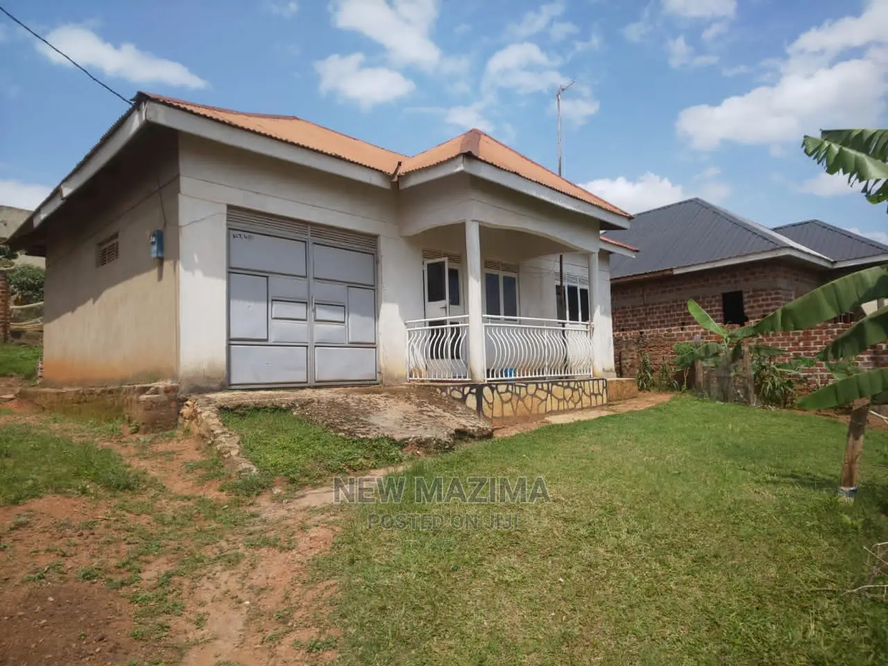 3bdrm House in Kawempe Kawanda, Central Division for sale