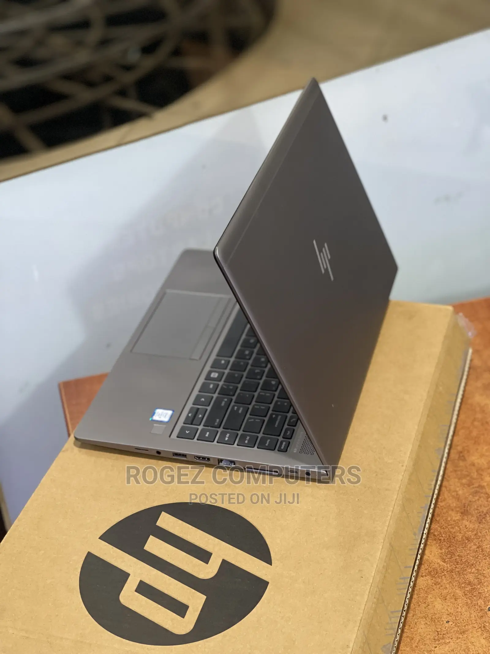 New Laptop HP ZBook 14u 8GB Intel Core I5 SSD 512GB