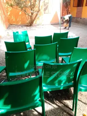 Plastic Chairs (Portable)