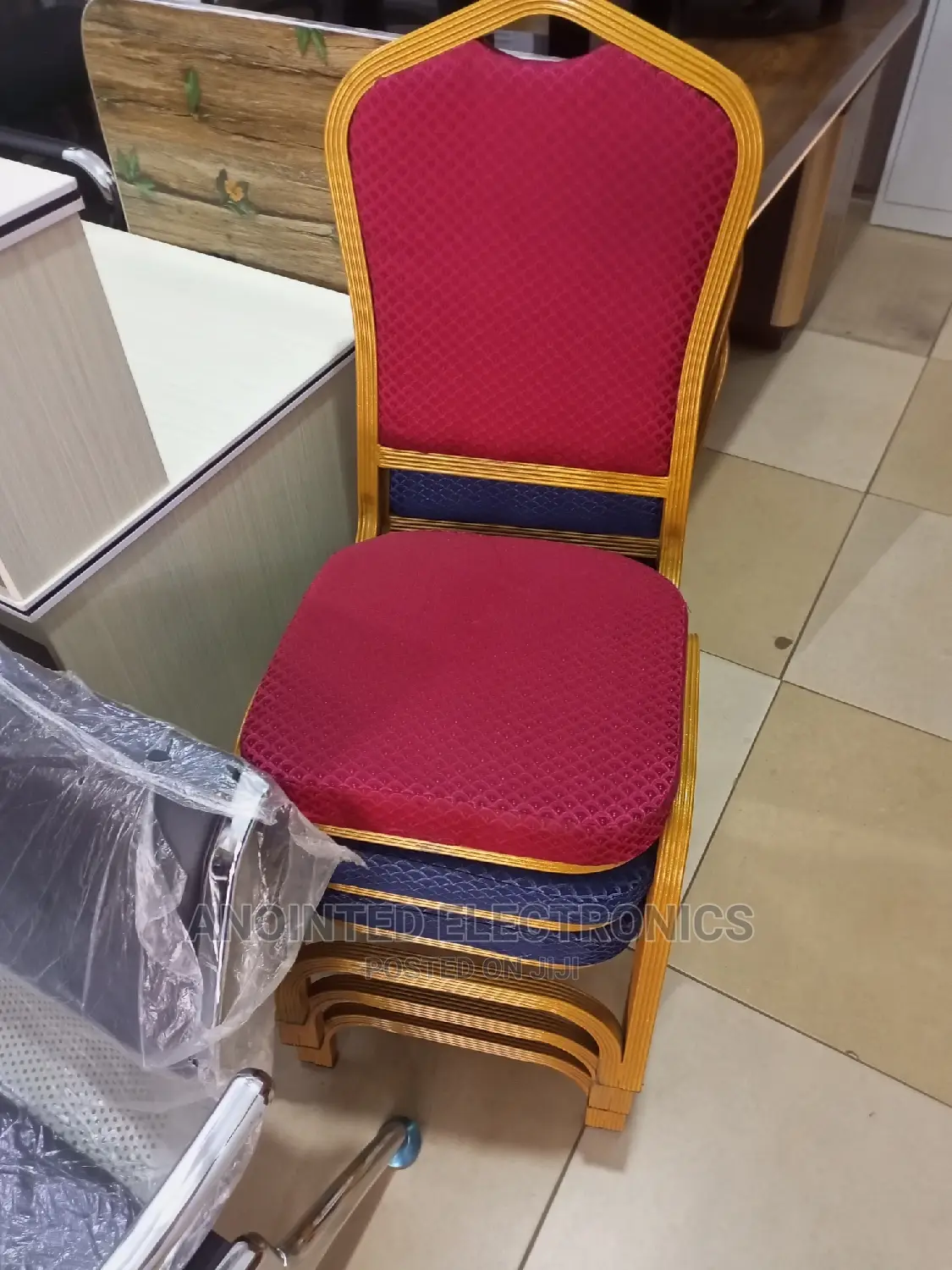 Conference Chair Blu and Red