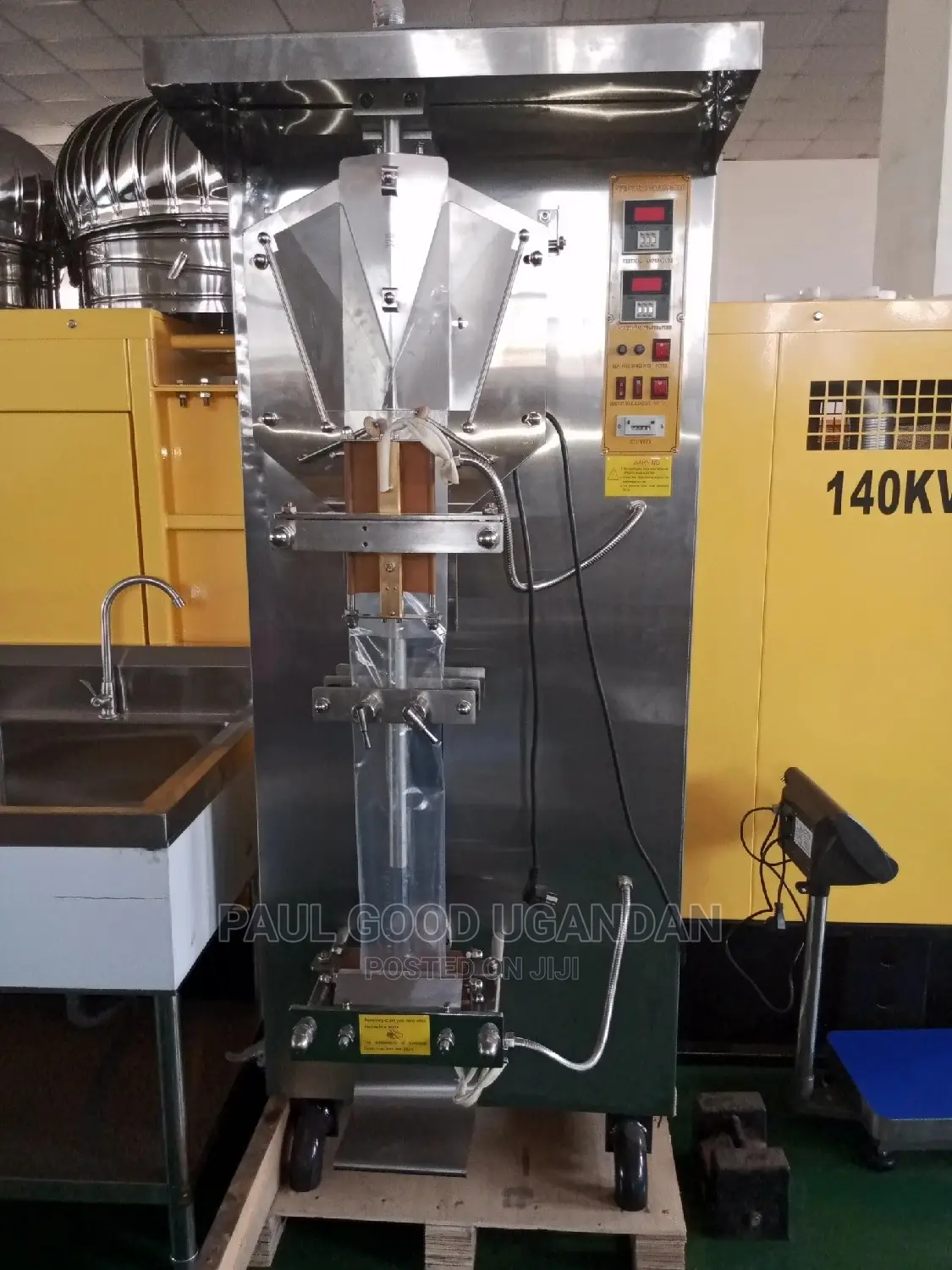 Commercial Water Packaging Machine 100mls-500mls