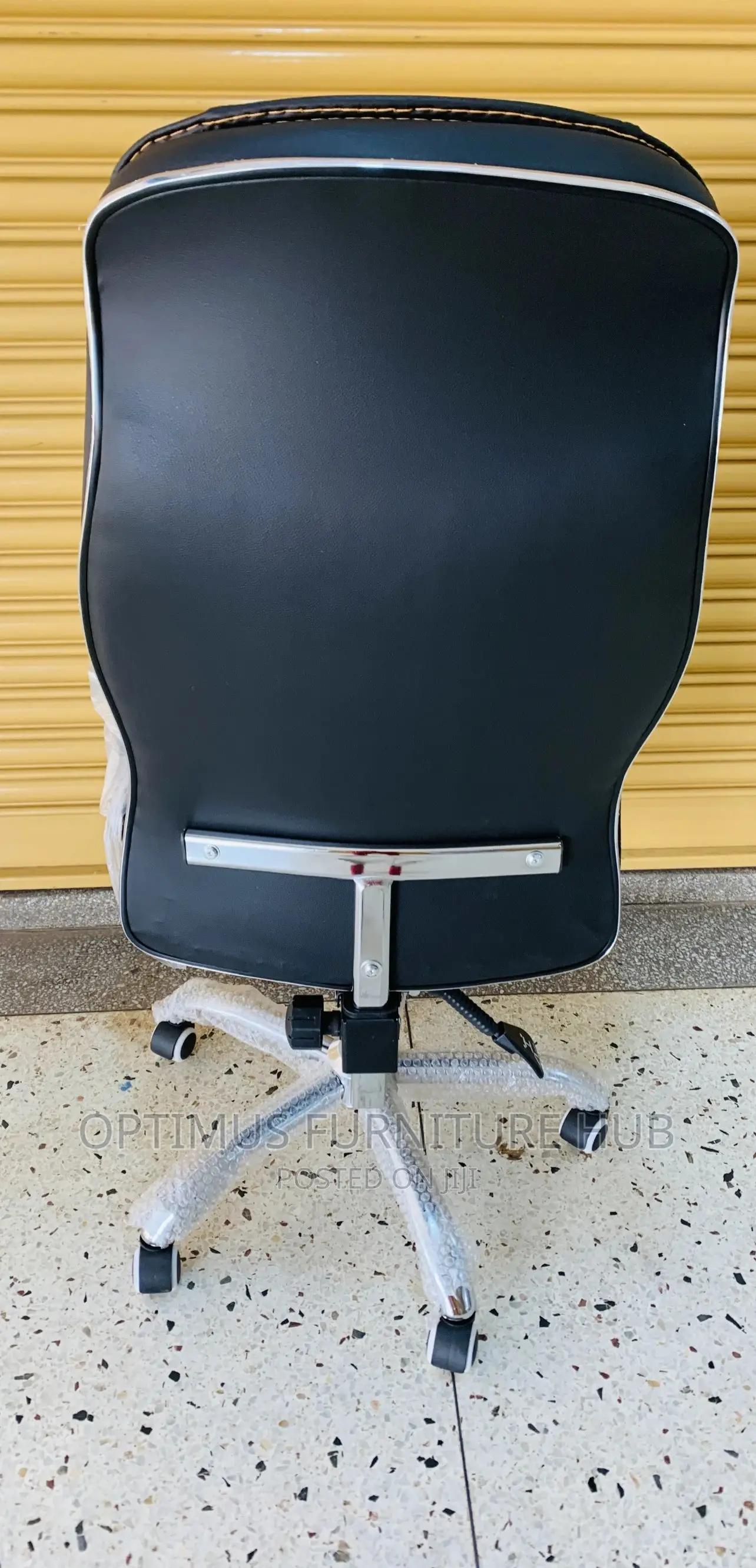 Office Chair (Recliner)