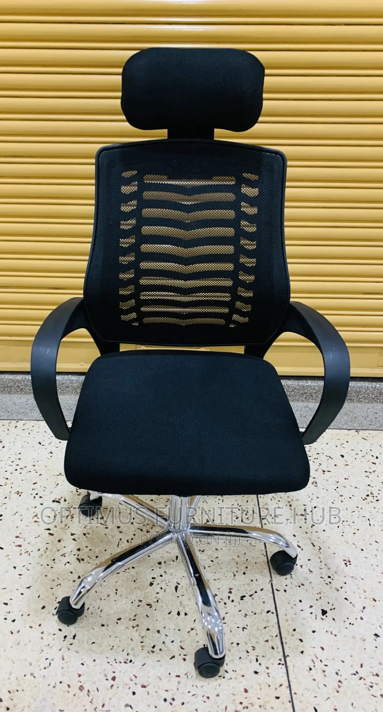Office Chair (Headrest)