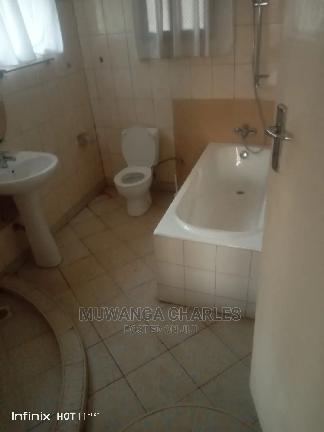 4bdrm Duplex in Fs Properties Ltd, Central Division for rent