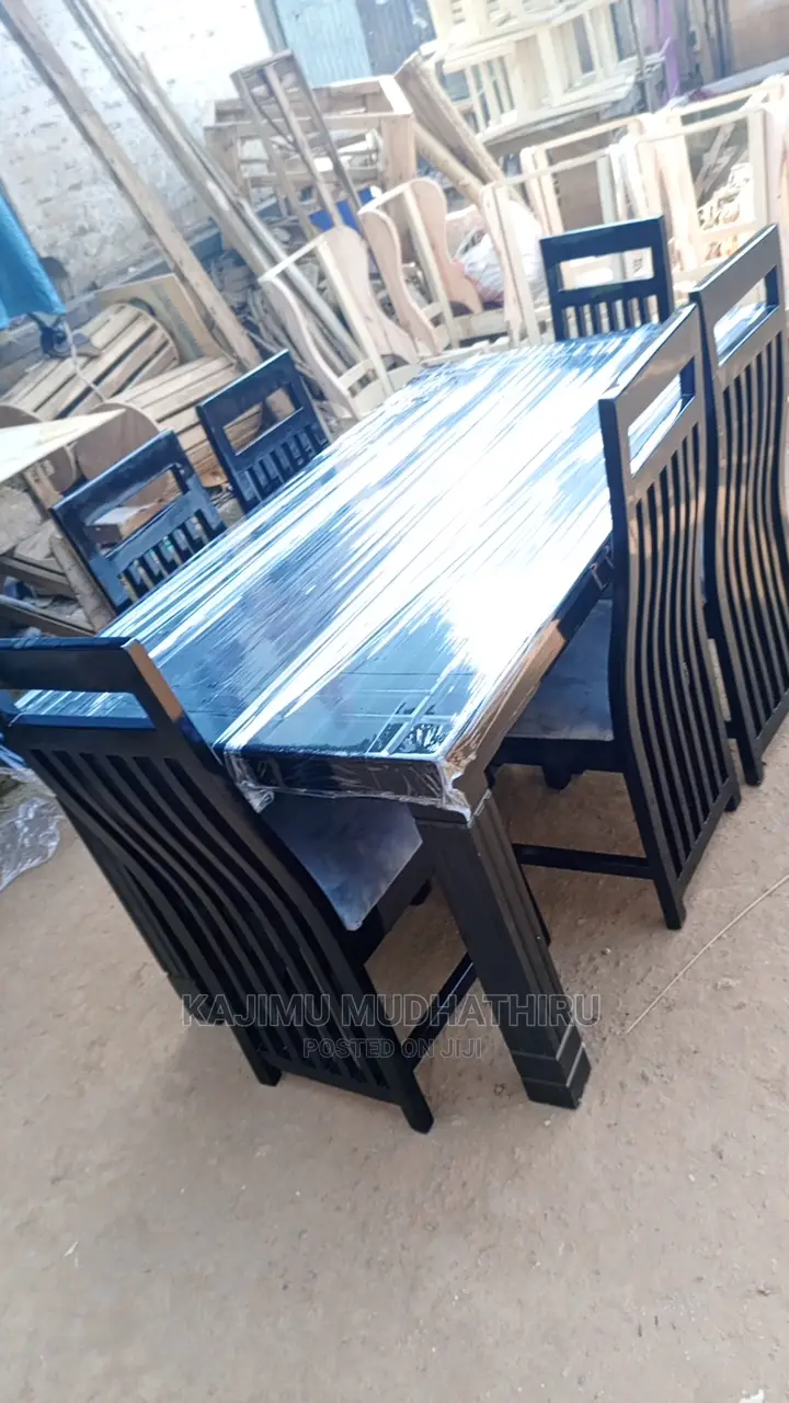 Dinning Tables 6seaters