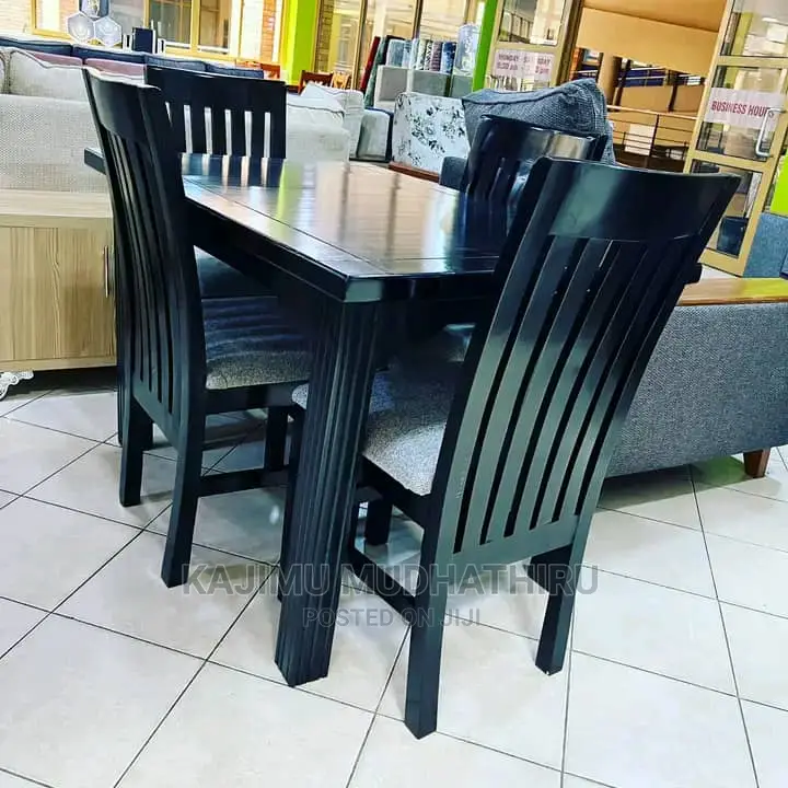 Four Seats Dinning Table