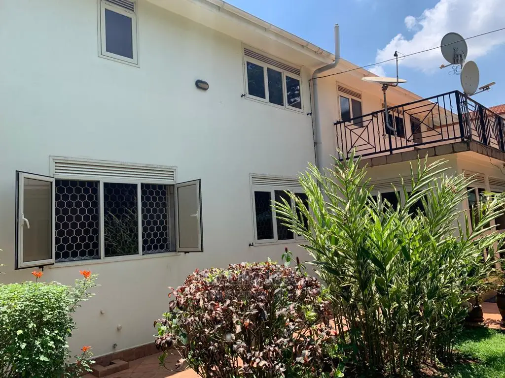 4bdrm Duplex in Kololo Property, Central Division for rent