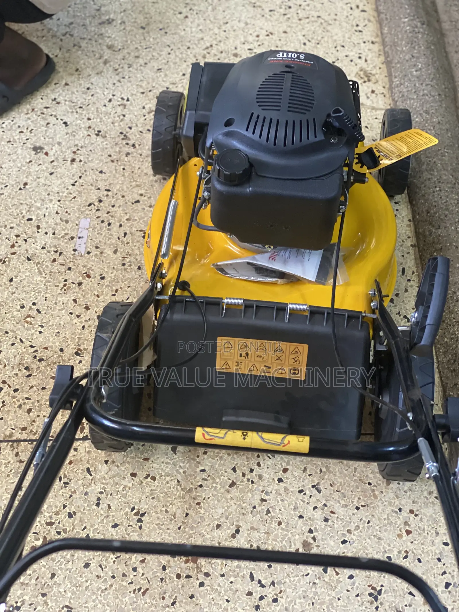Mower/ Brush Cutter/ Bush Cutter Heavy Duty