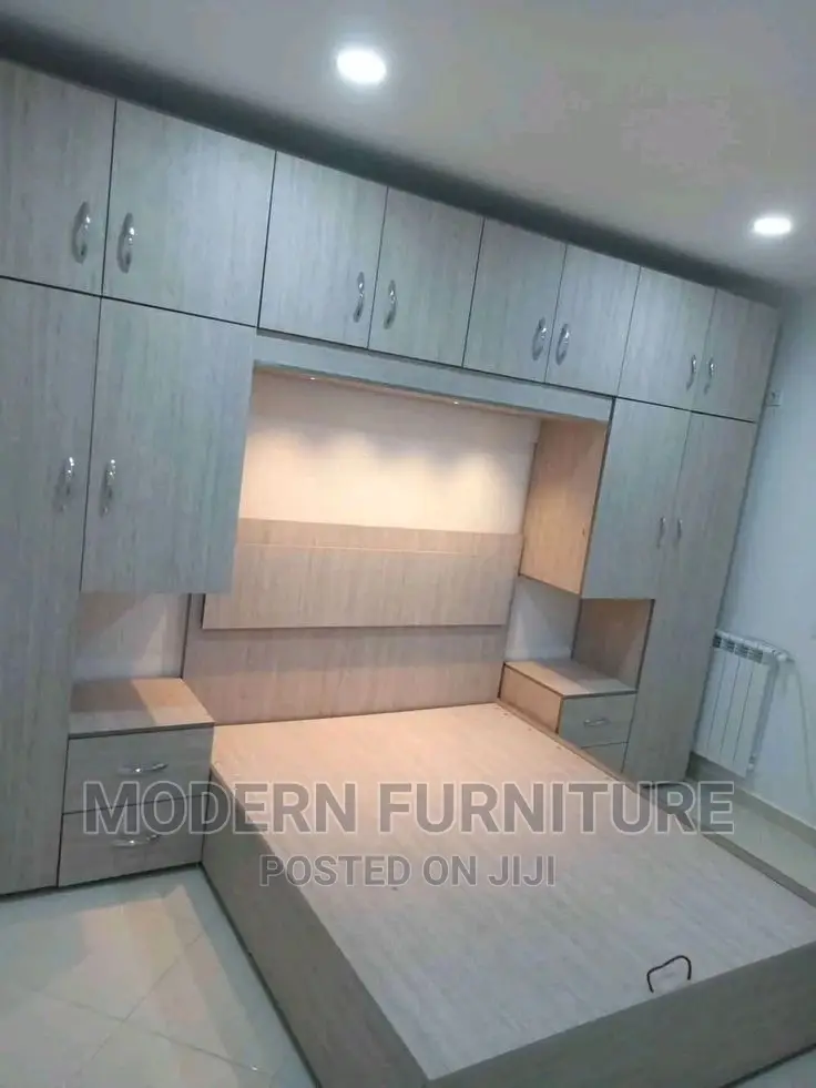 King's Bed With Wardrobe of 6 X 6 Feet Call On