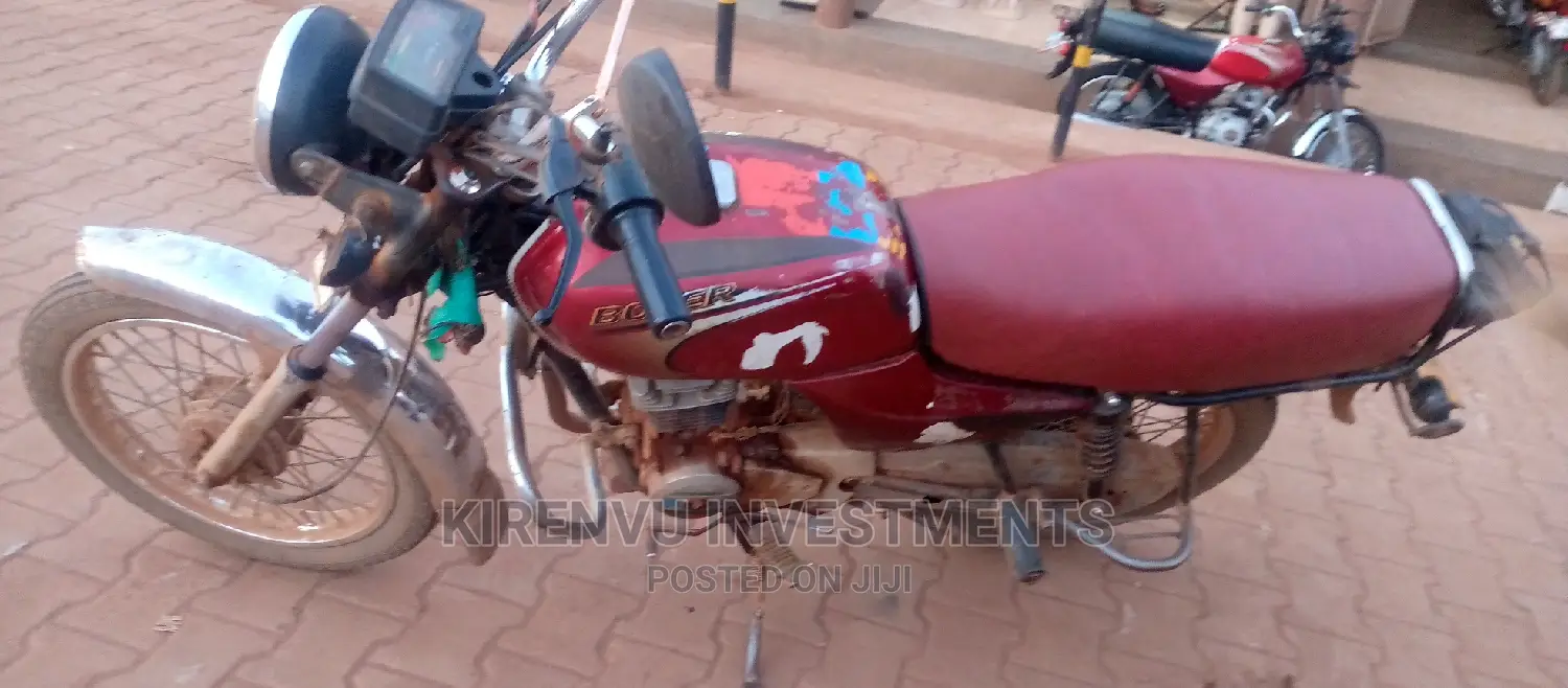 Bajaj Boxer 2016 Red