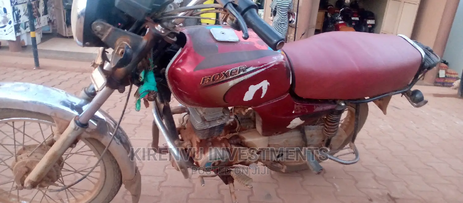 Bajaj Boxer 2016 Red