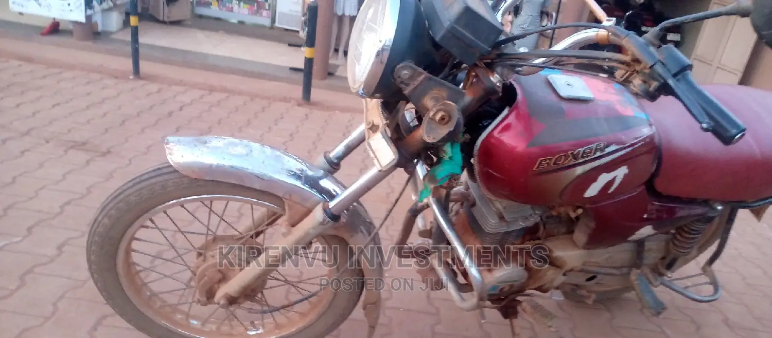 Bajaj Boxer 2016 Red
