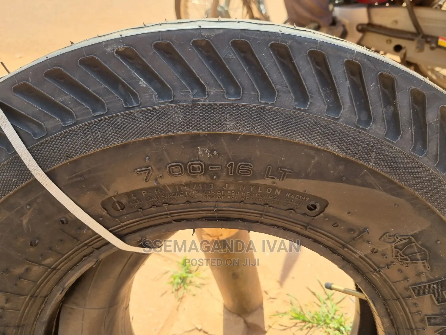 700r16 Ceat Highway
