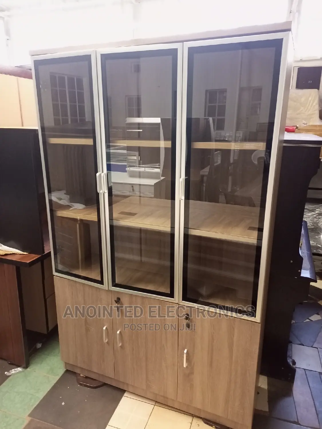 Cupboard Original and Strong Wood