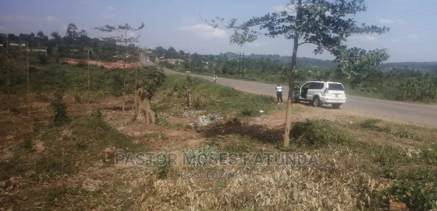 Prime Land Toching Tamarc 10 Acre Kakiri