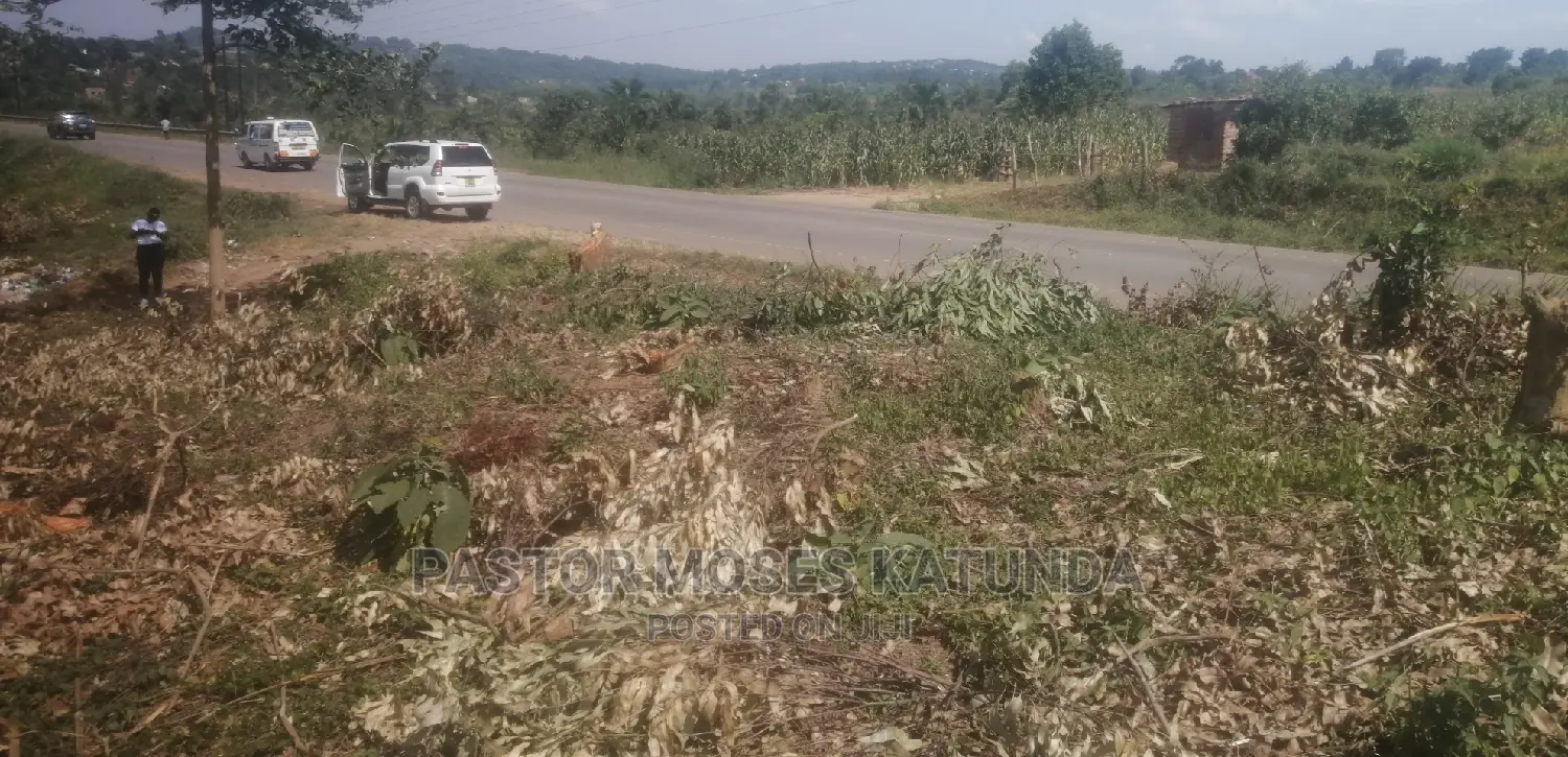 Prime Land Toching Tamarc 10 Acre Kakiri