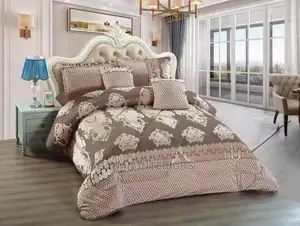 Thick Duvet With Bedsheets, 2 Cussions and 2 Pillowcases