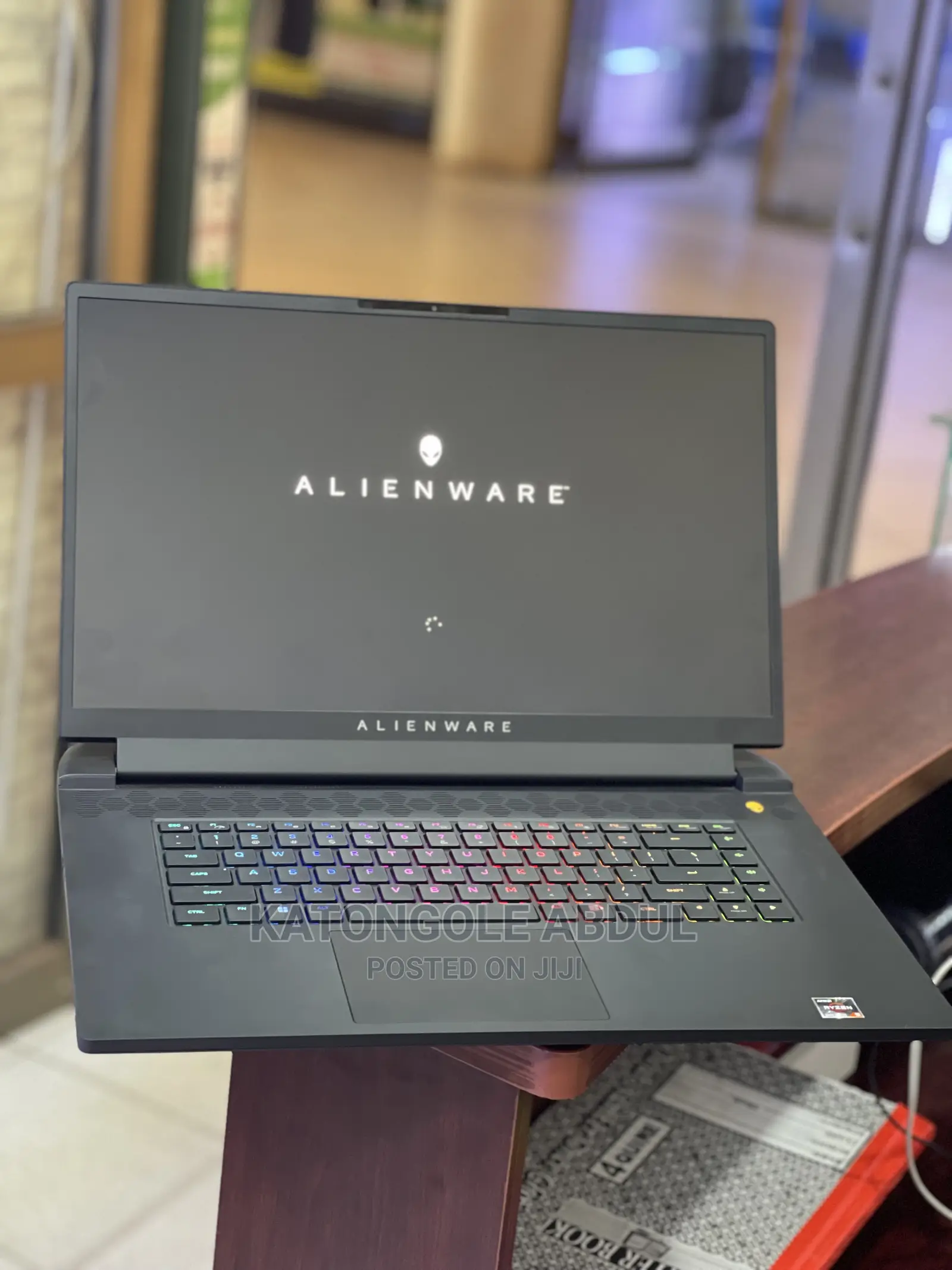 New Laptop Alienware M17x R2 32GB AMD Ryzen 9 SSD 2T
