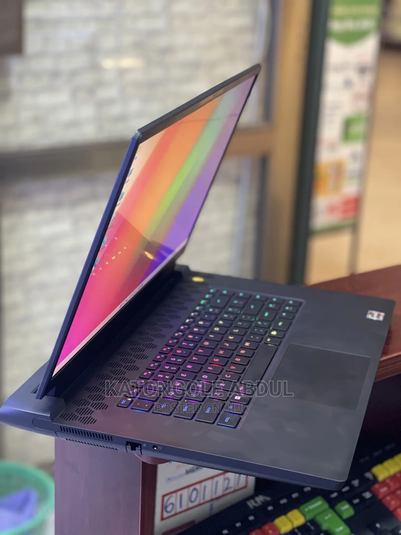 New Laptop Alienware M17x R2 32GB AMD Ryzen 9 SSD 2T