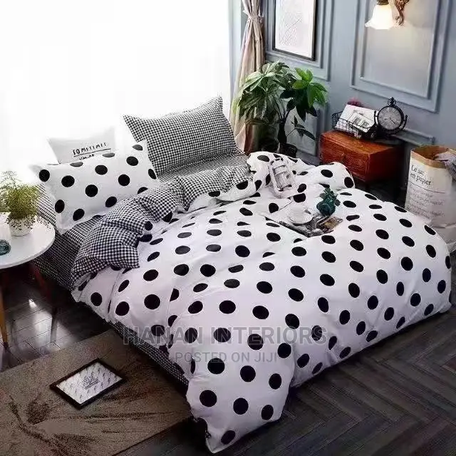 Dotted White Duvet
