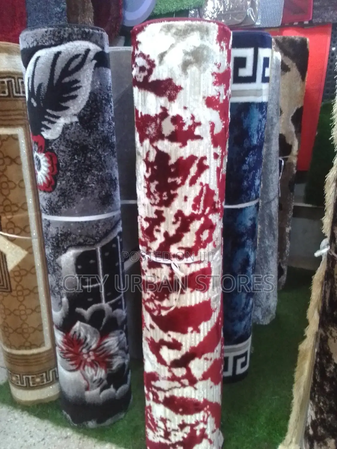 Plash Woolen Smooth Carpet