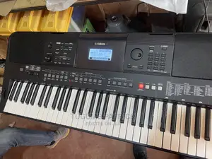 Yamaha Keyboard PSR E463