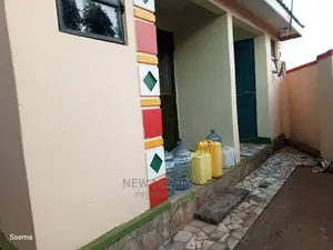 4bdrm House in Bulenga Town, Central Division for sale