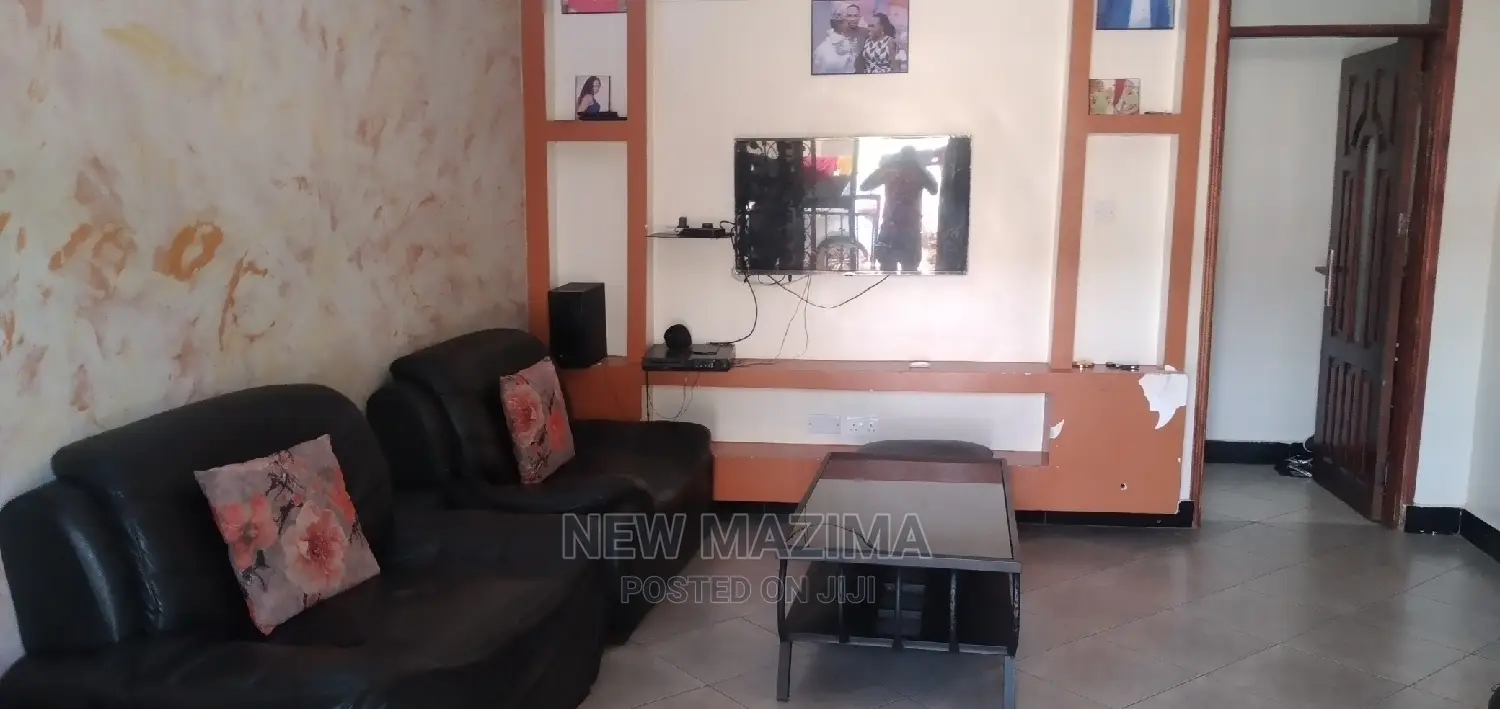 4bdrm Bungalow in Ntebe Rd Kitende, Central Division for sale