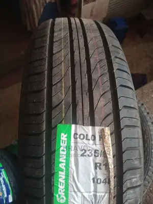 235/65r17 for Kluger