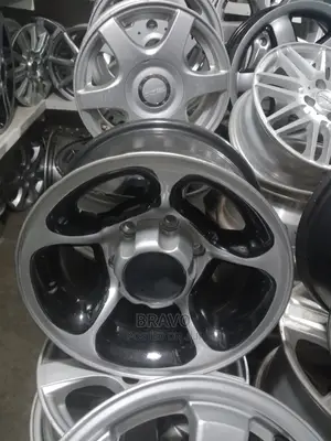 Drone Size 15 Original