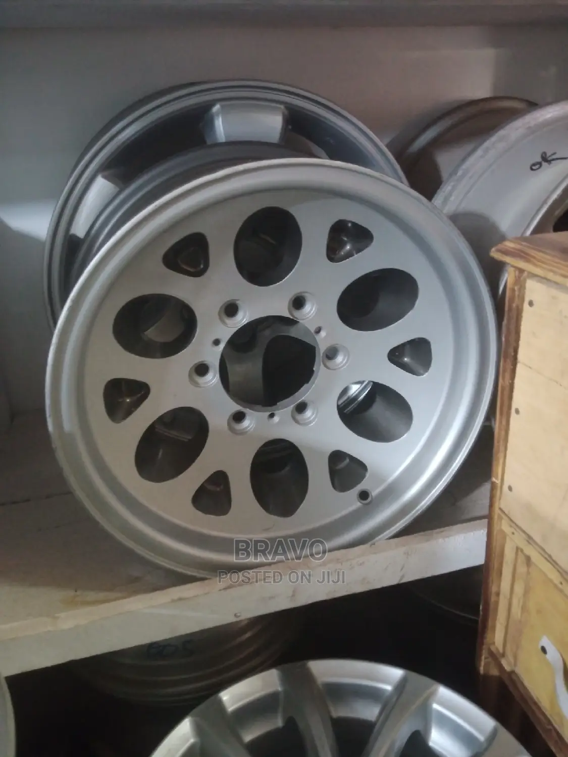 Original Size 15, 6 Holes