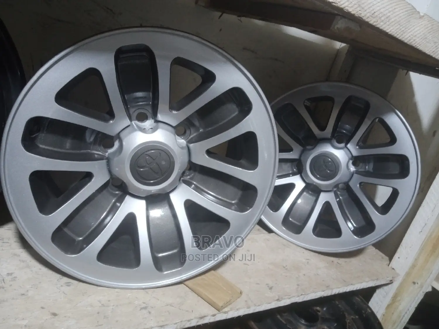 Original Size 15, 6 Holes