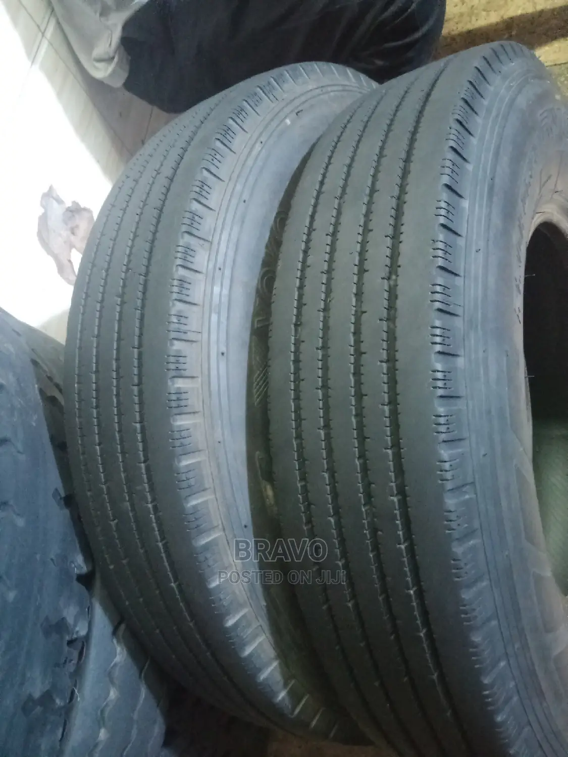 700-16 YOKOHAMA Good Condition
