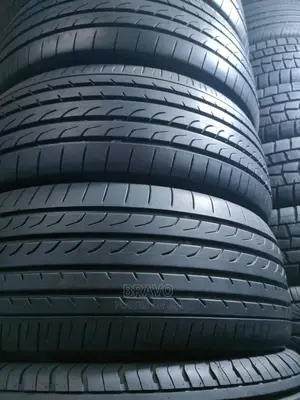 215/55r17 Japan Tyres in Good Condition.