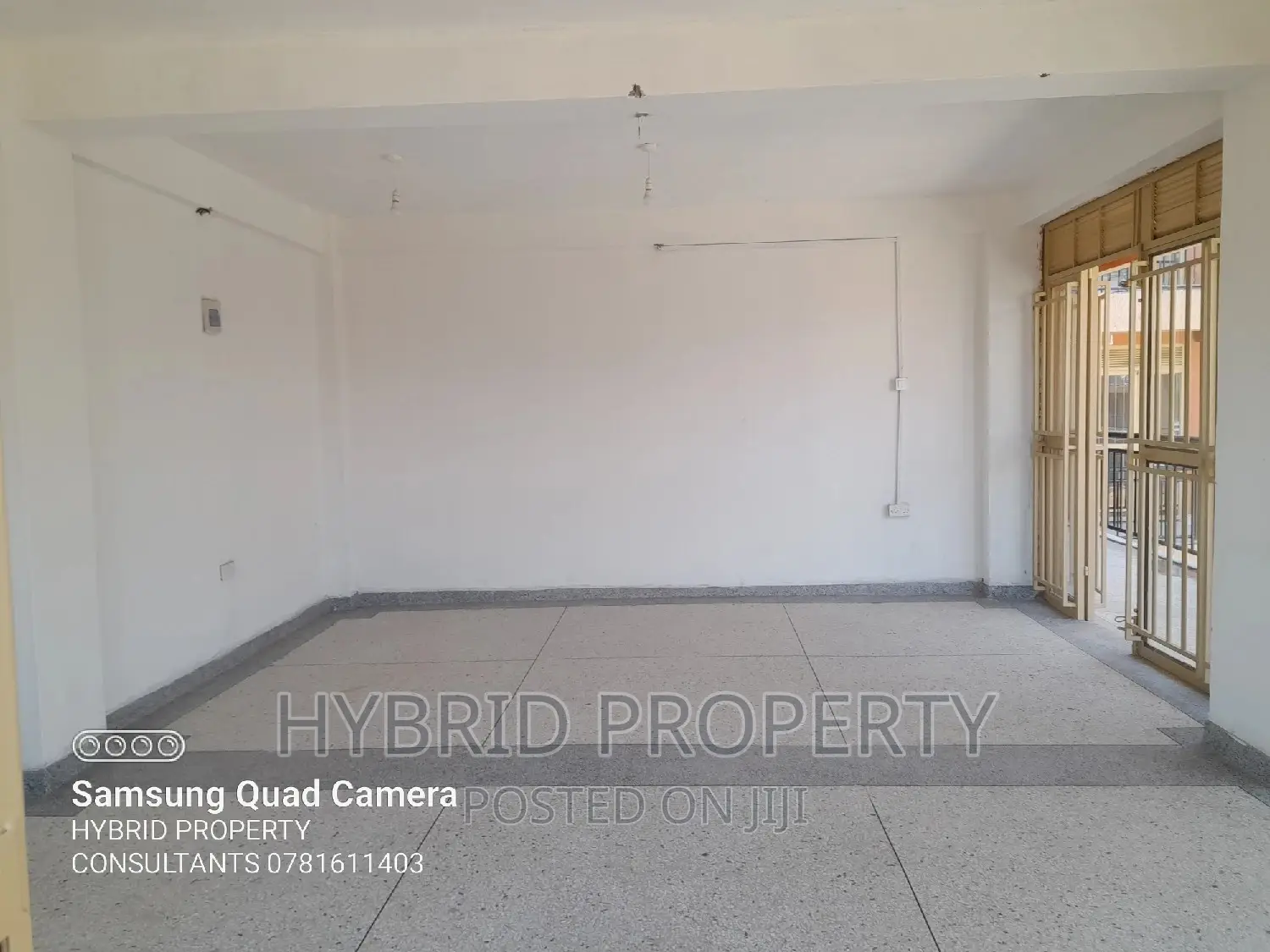 Beautiful Shops for Renting at Wakiso Town~Hoima Road.