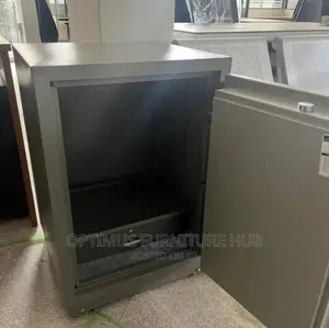Metallic Safe (Manual)