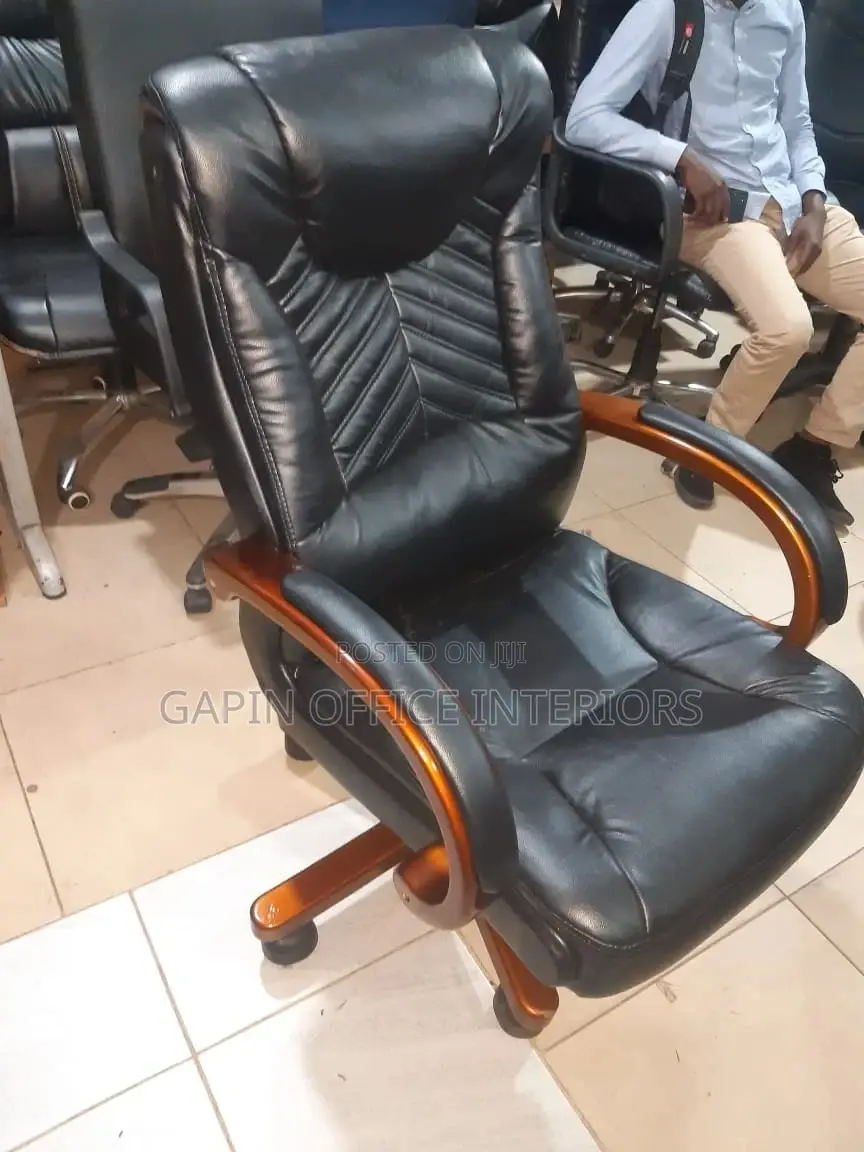 Executive Office Chair