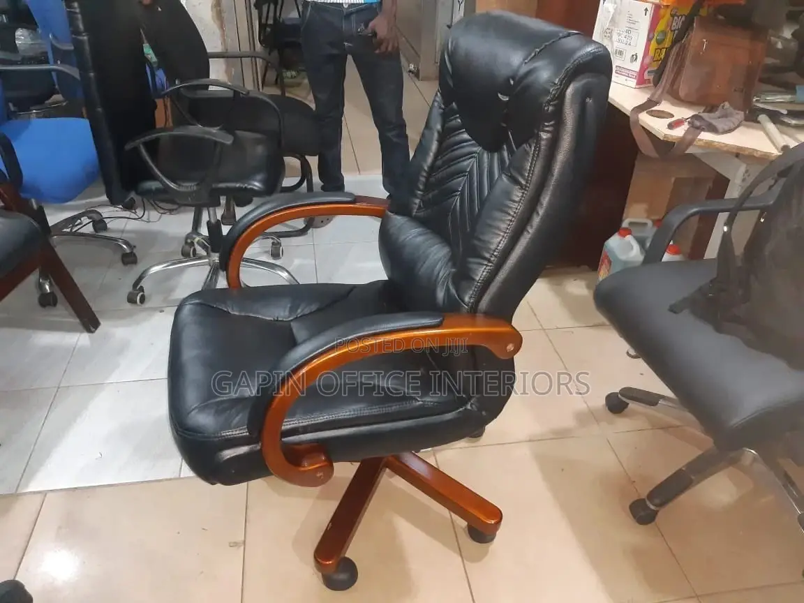 Executive Office Chair