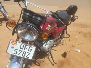Bajaj Boxer 100 2022 Red
