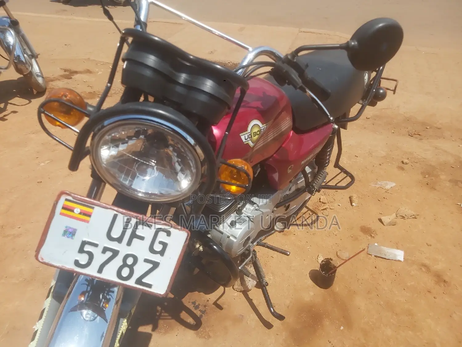 Bajaj Boxer 100 2022 Red