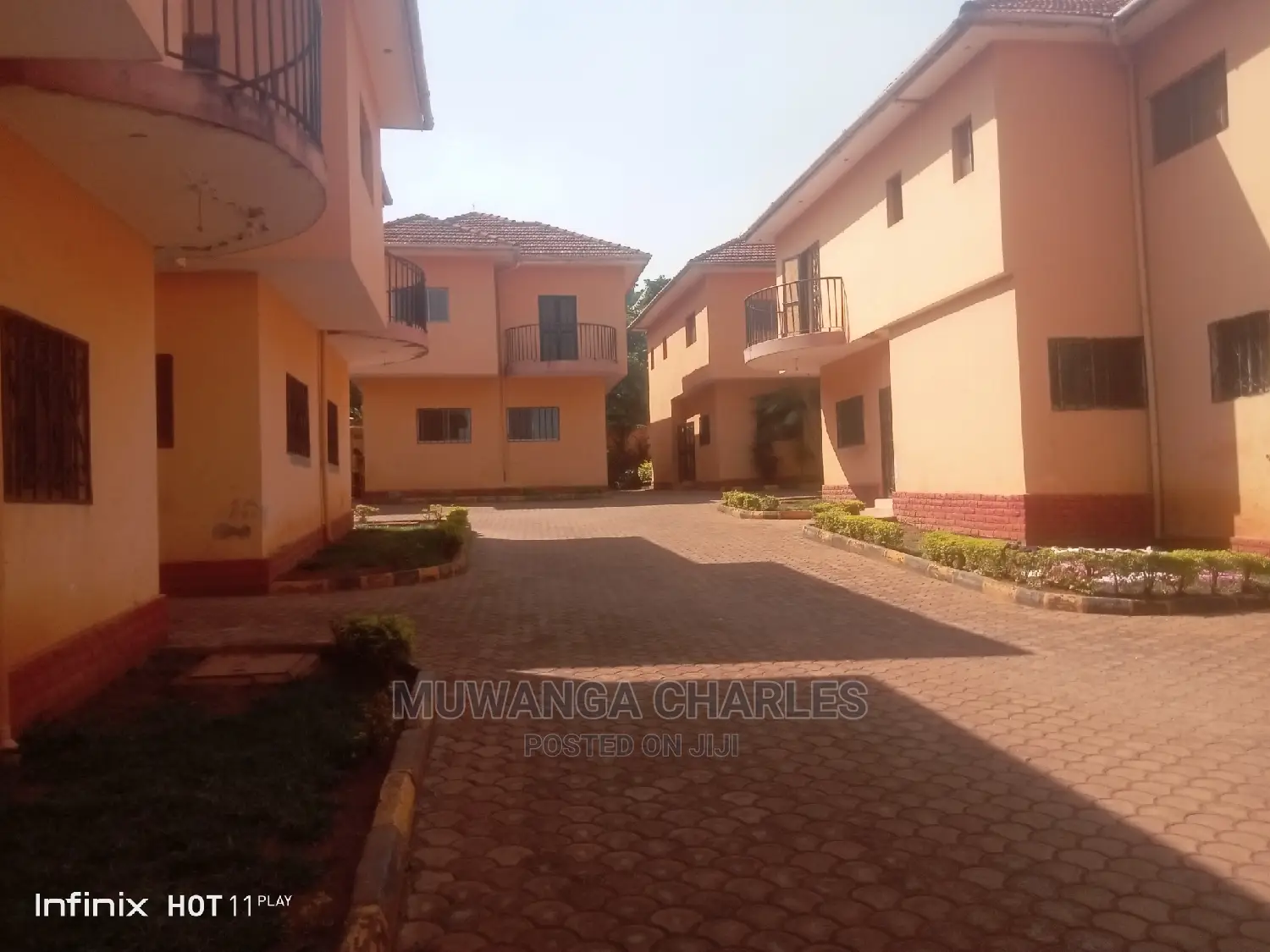 3bdrm Duplex in Fs Properties Ltd, Central Division for rent