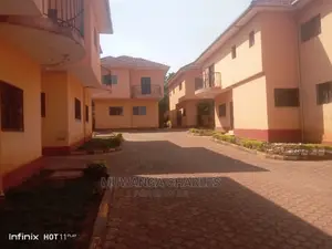 3bdrm Duplex in Fs Properties Ltd, Central Division for rent