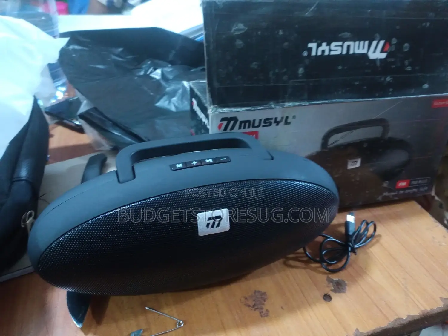 136FM Wireless Big Bass Speaker