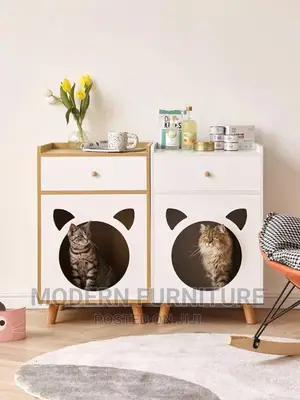 Cats Litter Box and End Board Call On